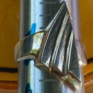 Heavy 3-tiered triangular sterling silver ring